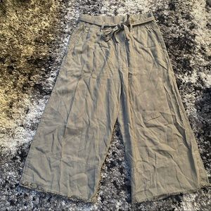 Wide Leg Cropped Pants